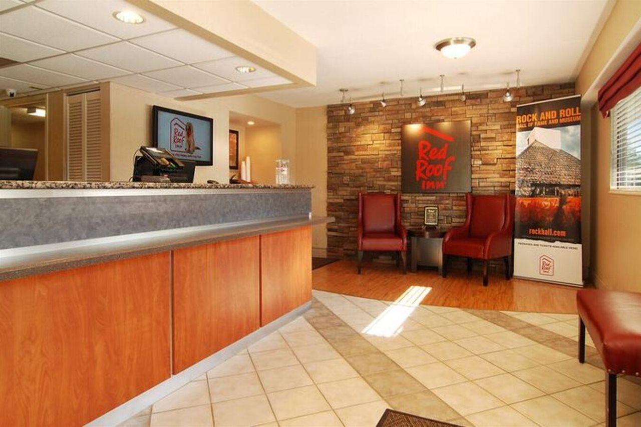 Red Roof Inn Cleveland - Westlake Dış mekan fotoğraf