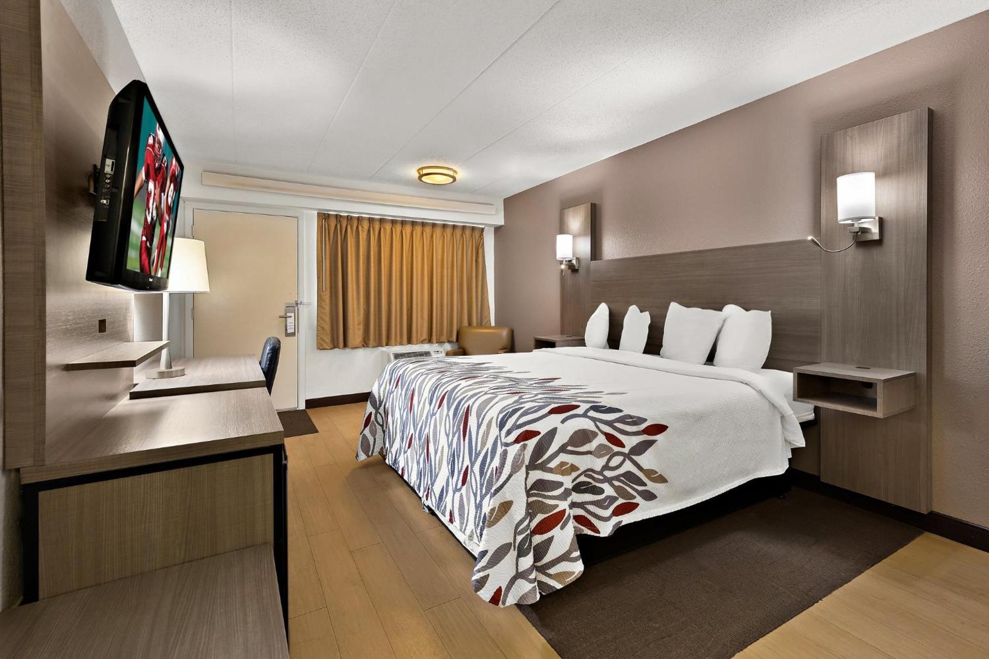 Red Roof Inn Cleveland - Westlake Dış mekan fotoğraf