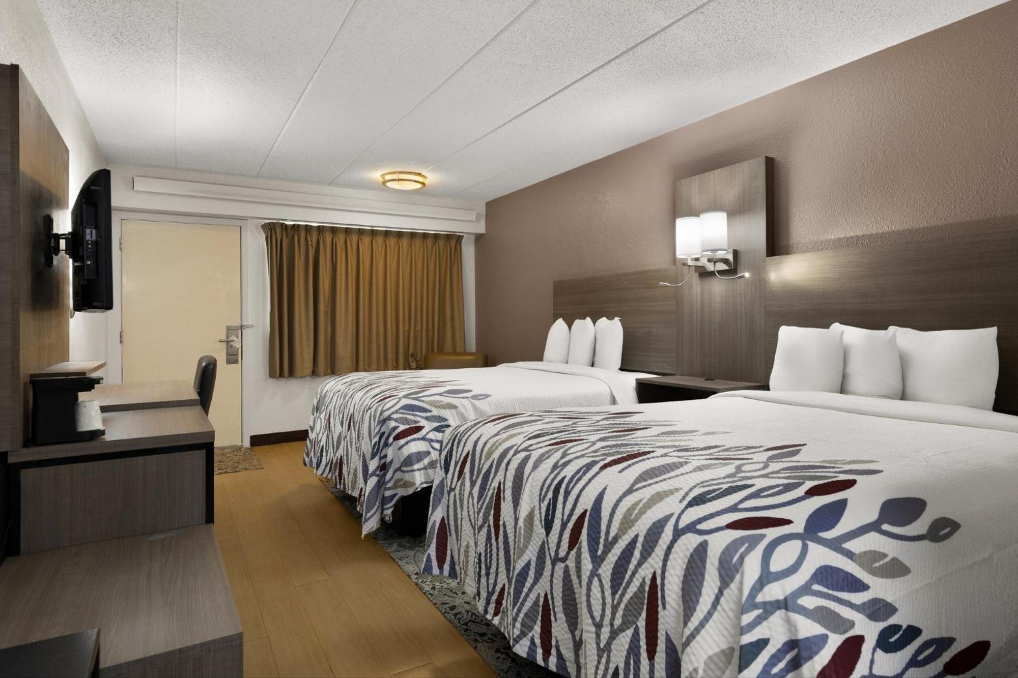 Red Roof Inn Cleveland - Westlake Dış mekan fotoğraf