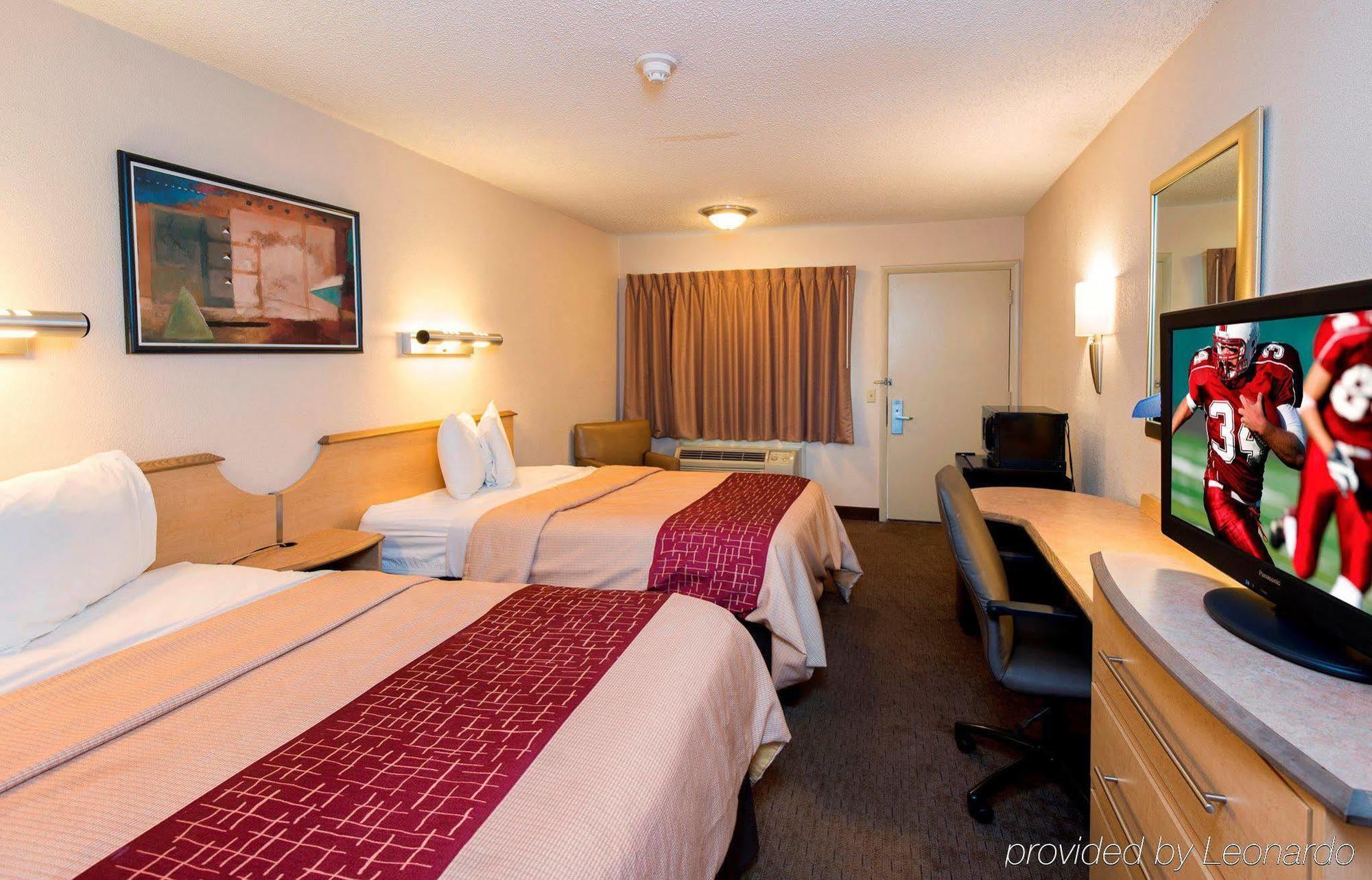 Red Roof Inn Cleveland - Westlake Dış mekan fotoğraf