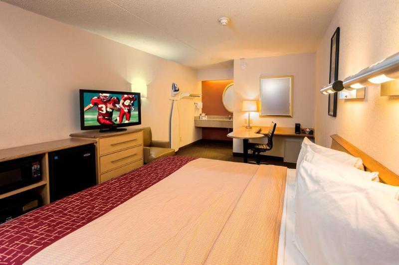 Red Roof Inn Cleveland - Westlake Dış mekan fotoğraf
