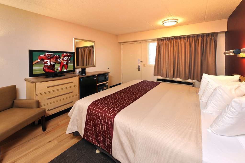 Red Roof Inn Cleveland - Westlake Oda fotoğraf